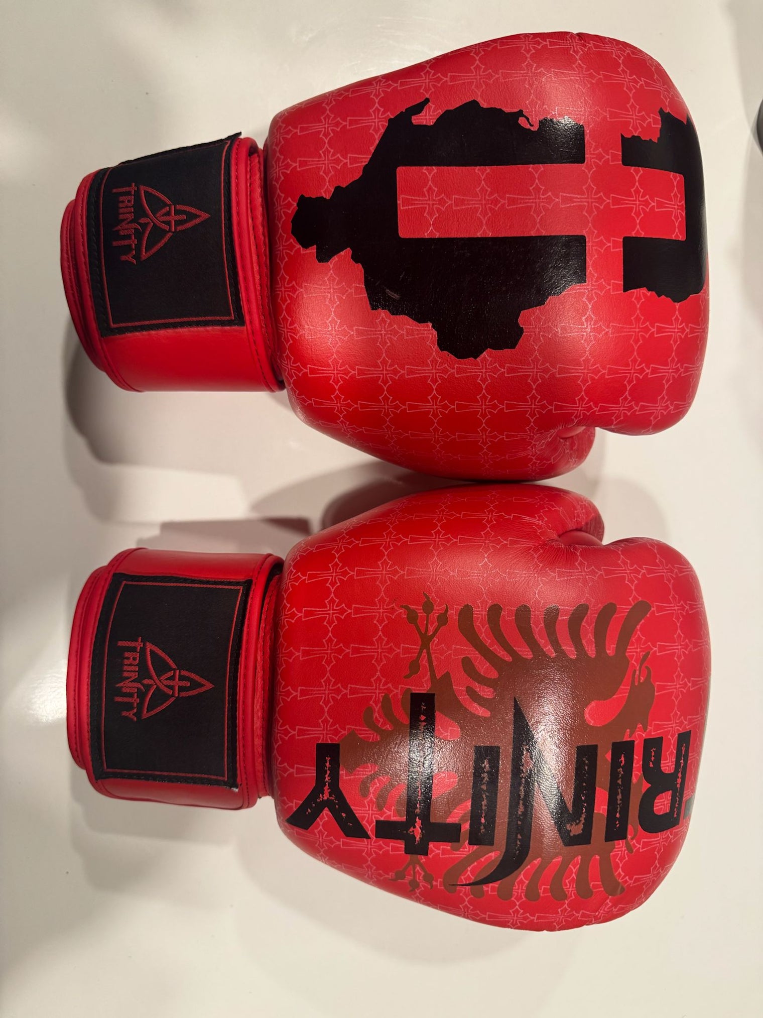TRINITY FIGHTWEAR GLOVES